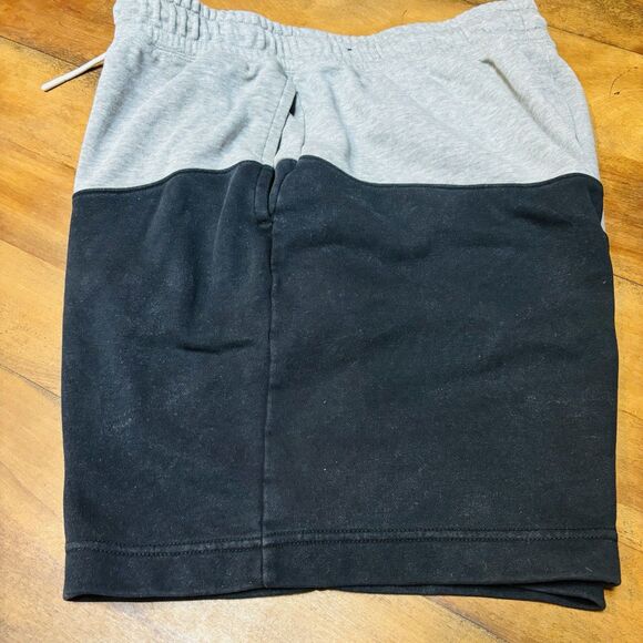 VTG Nike SWOOSH LOGO Cotton Sweat Shorts Black tag gray and black men's size L - Picture 5 of 11